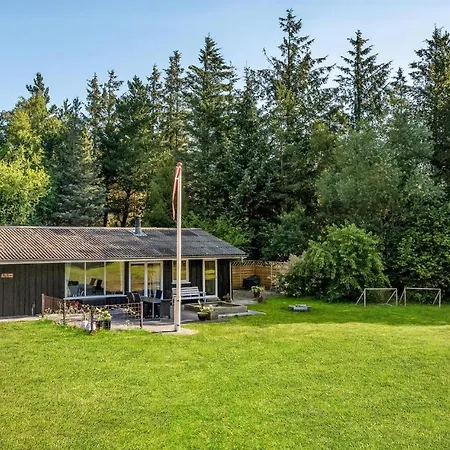 Cozy In With Wifi Holiday home
